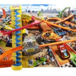 Hot Wheels Wall Tracks Demolition Drop