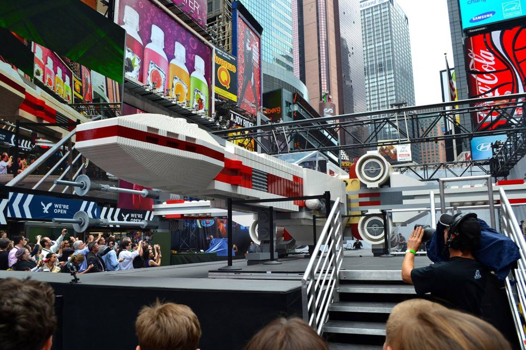 Verdens største Lego-rumskib i New York (1)