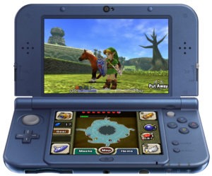 Nintendo lancerer også en New Nintendo 3DS XL, som med en større skærm og et mere diskret design af knapper er tiltænkte de voksne. Rent teknologisk er XL-modellen magen til den almindelige konsol, men den har plads til et lidt større batteri, og så er det ikke muligt at udskifte cover-pladerne.