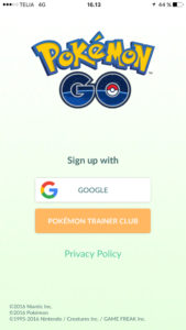 Opret dig med Google eller Pokémon Trainer Club